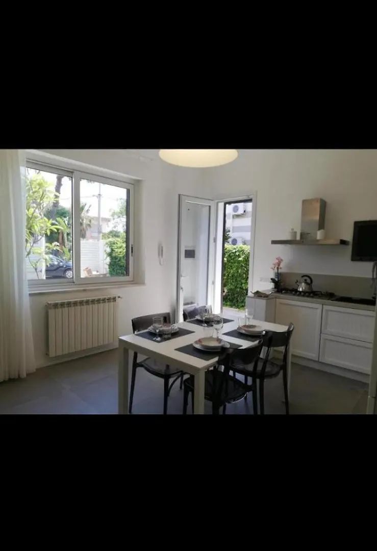 Holiday home Mondello Felix - Appartamenti In Villa A 600M Dal Mare